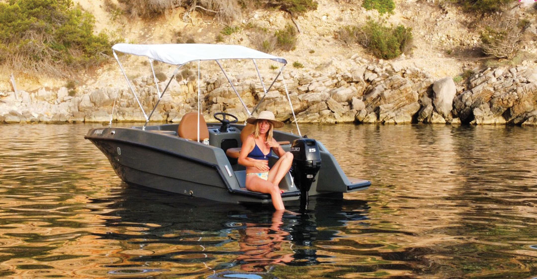 No Licence Boat — 4 People